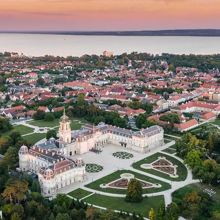Holiday home Toldi Miklos - Happy Keszthely